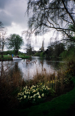 A leisurely day on the banks of the River Avon in England.